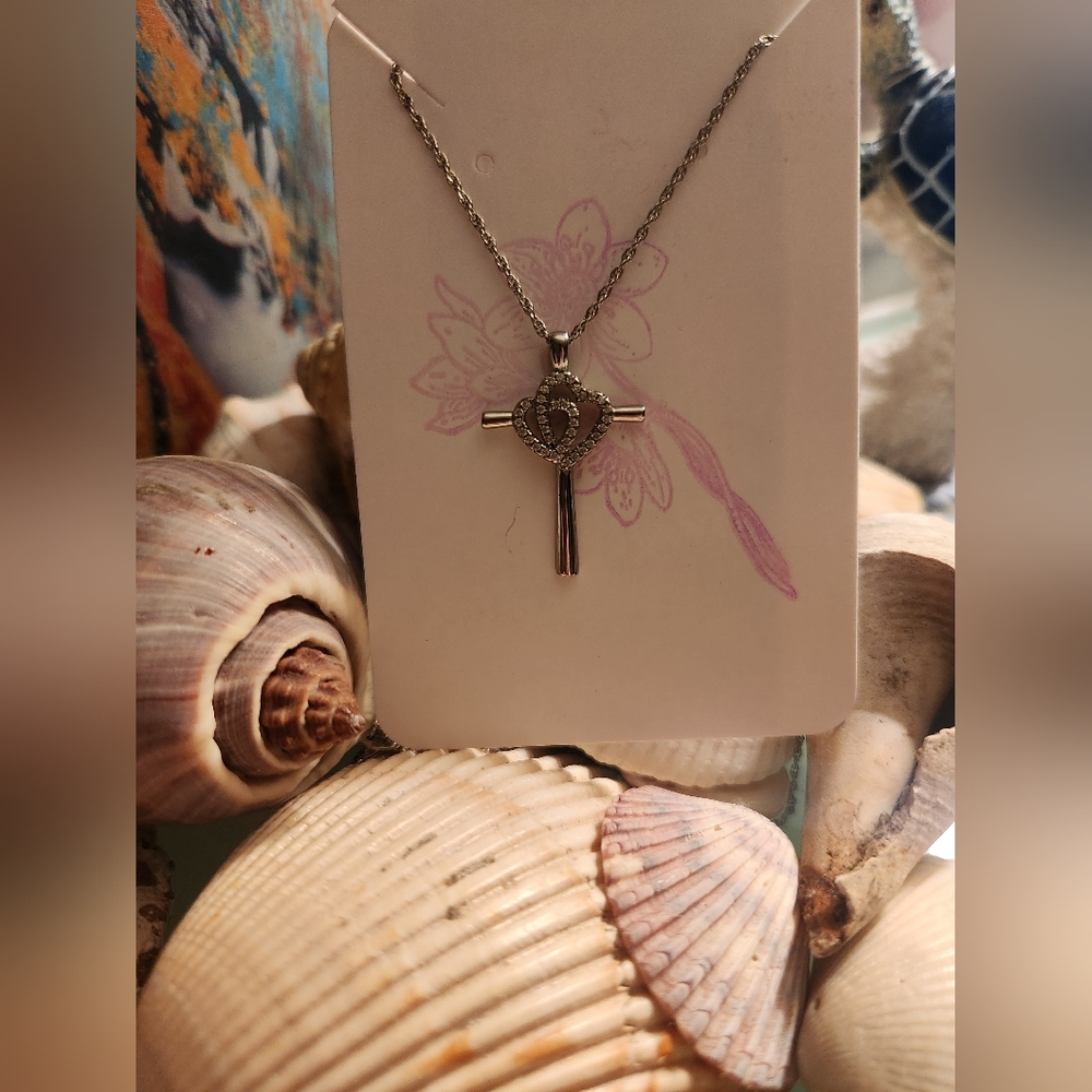 Cross/heart sterling silver neclace